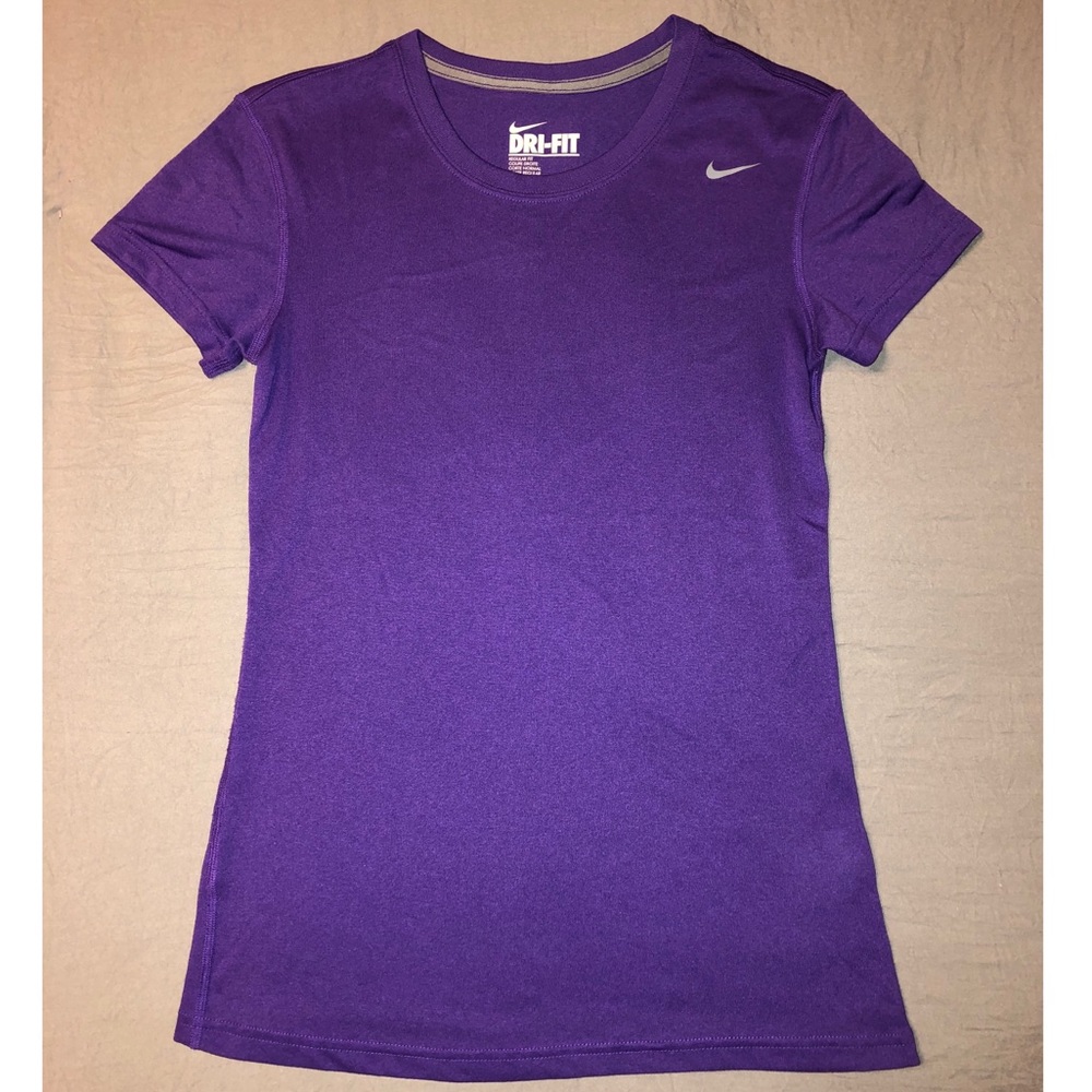 NIKE Women’s XS Purple Dri-Fit Top
